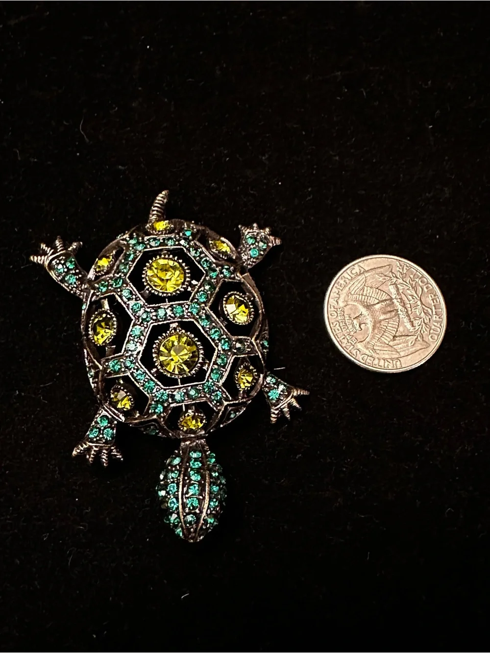 Sparkling Turtle Brooch in Yellow and Teal Crystal